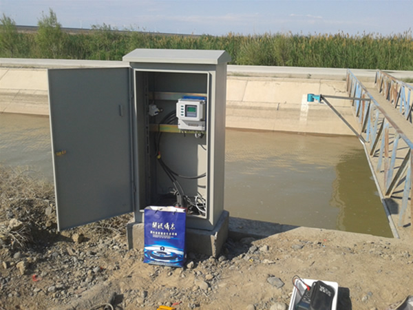 明渠流量計(jì)儀表箱